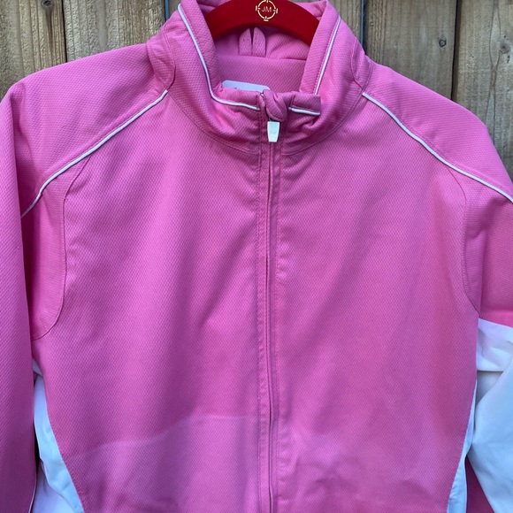 New! Under Armour Performance Jacket - Picture 4 of 11